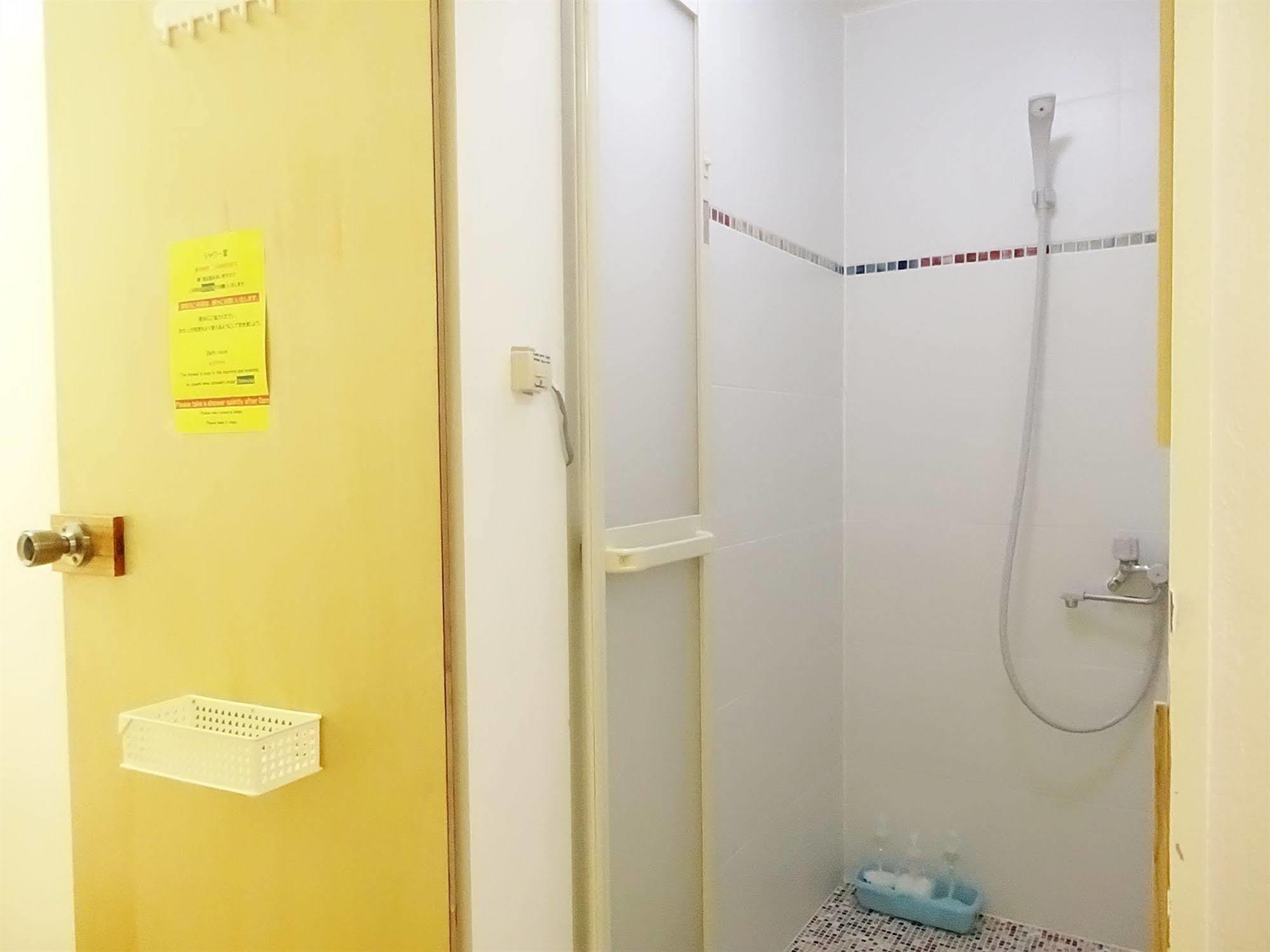 Okinawa Sora House Hostel Naha Ngoại thất bức ảnh